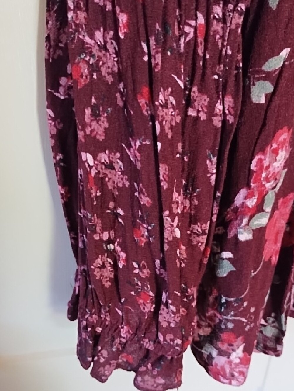 Knox Rose Burgundy Floral Peasant Blouse with Pink Accents. Fits Like XL - Picture 2 of 6